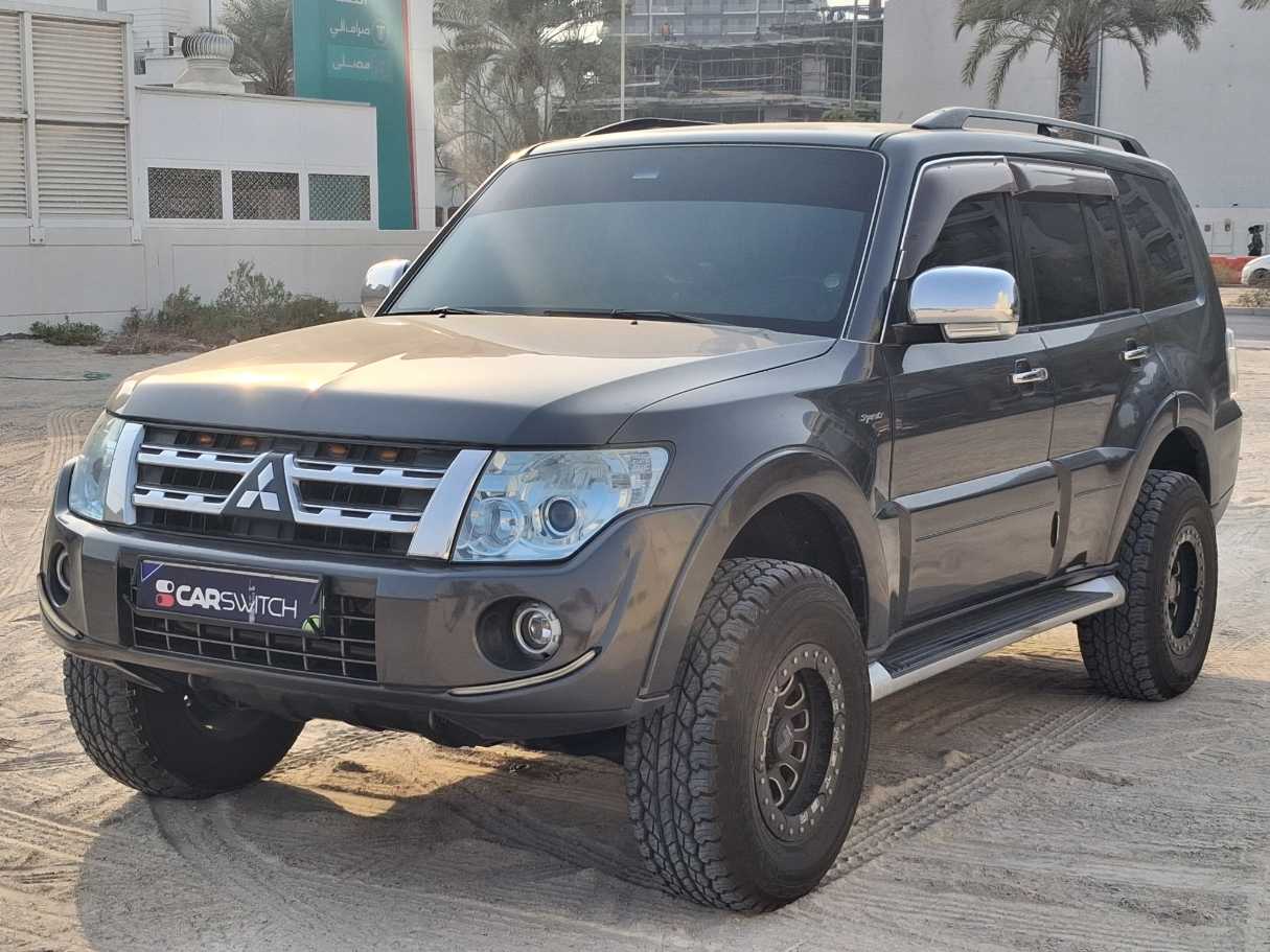 mitsubishi pajero