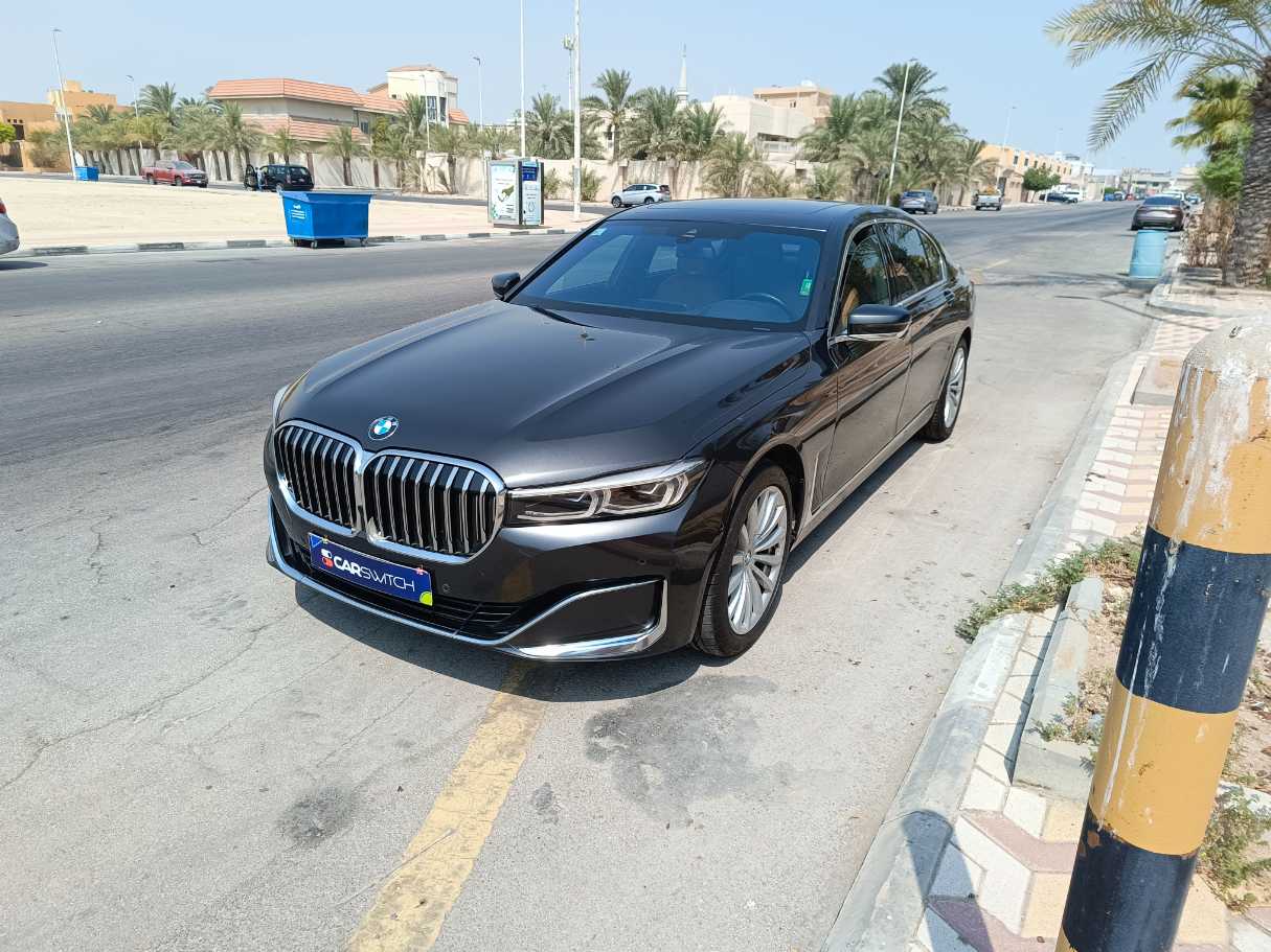 2022 BMW 730 Twin Power Turbo