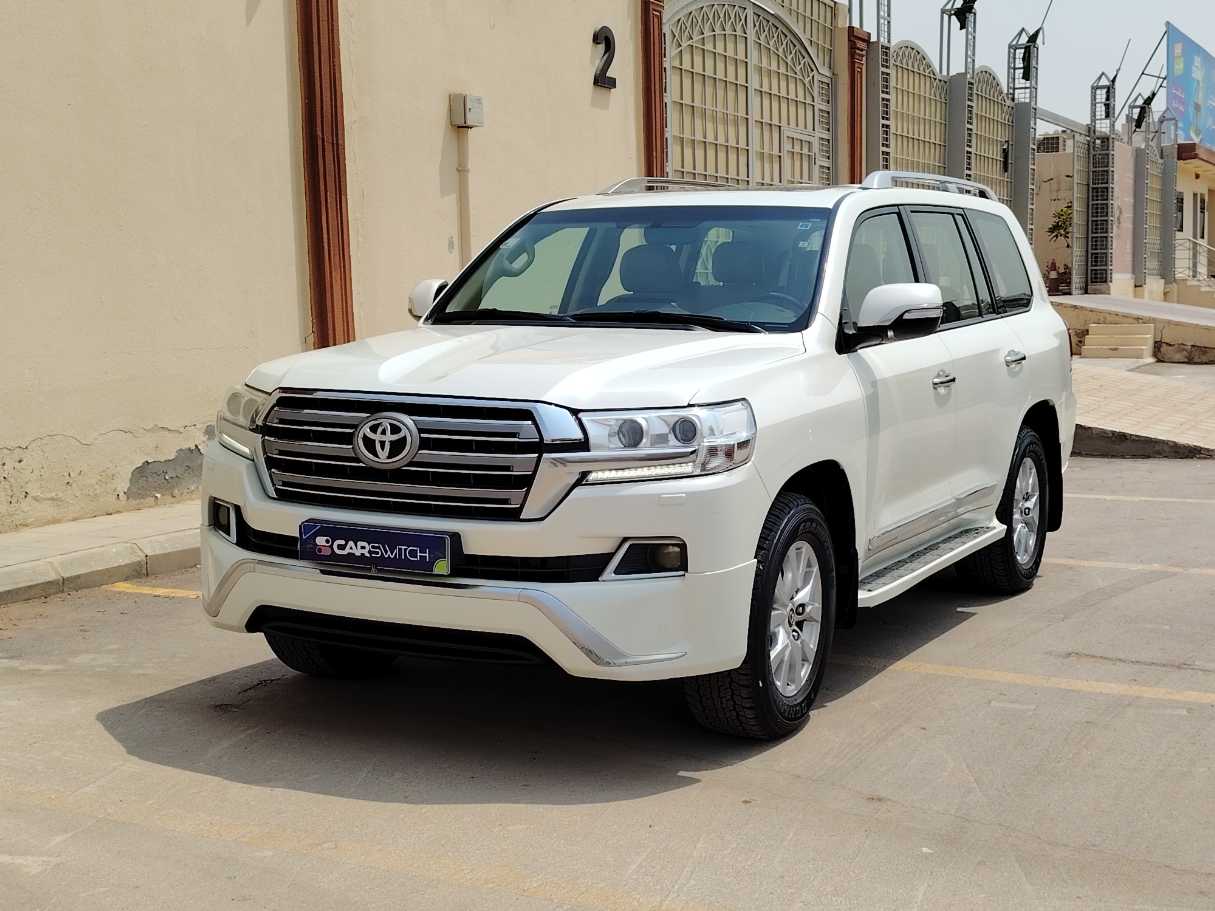 2018 Toyota Land Cruiser GX.R