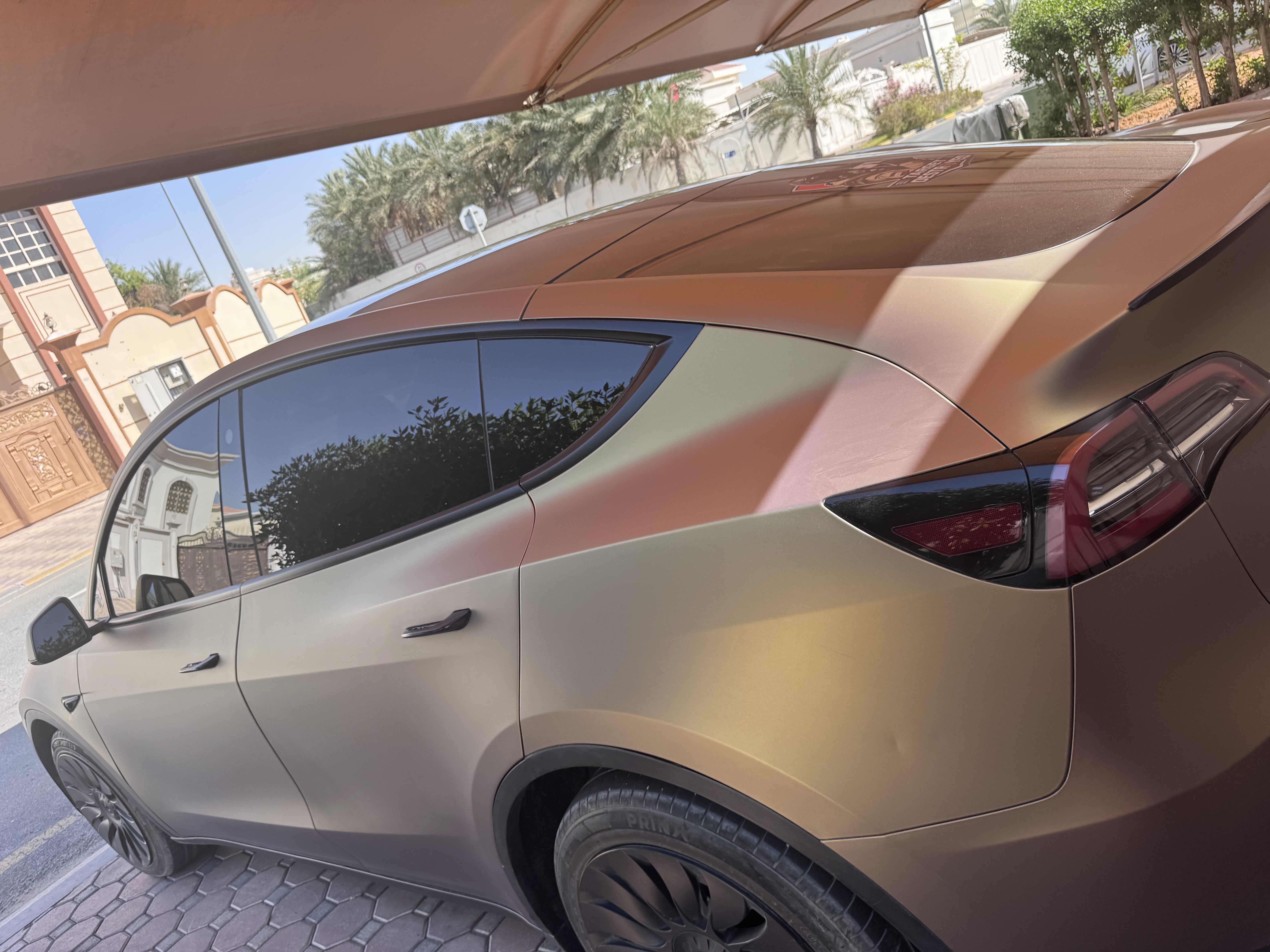 Tesla Model Y EV 2023 null, миниатюра 3