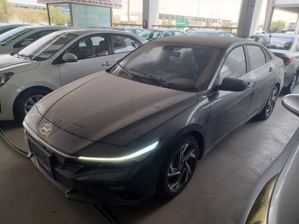2025 Hyundai Elantra
