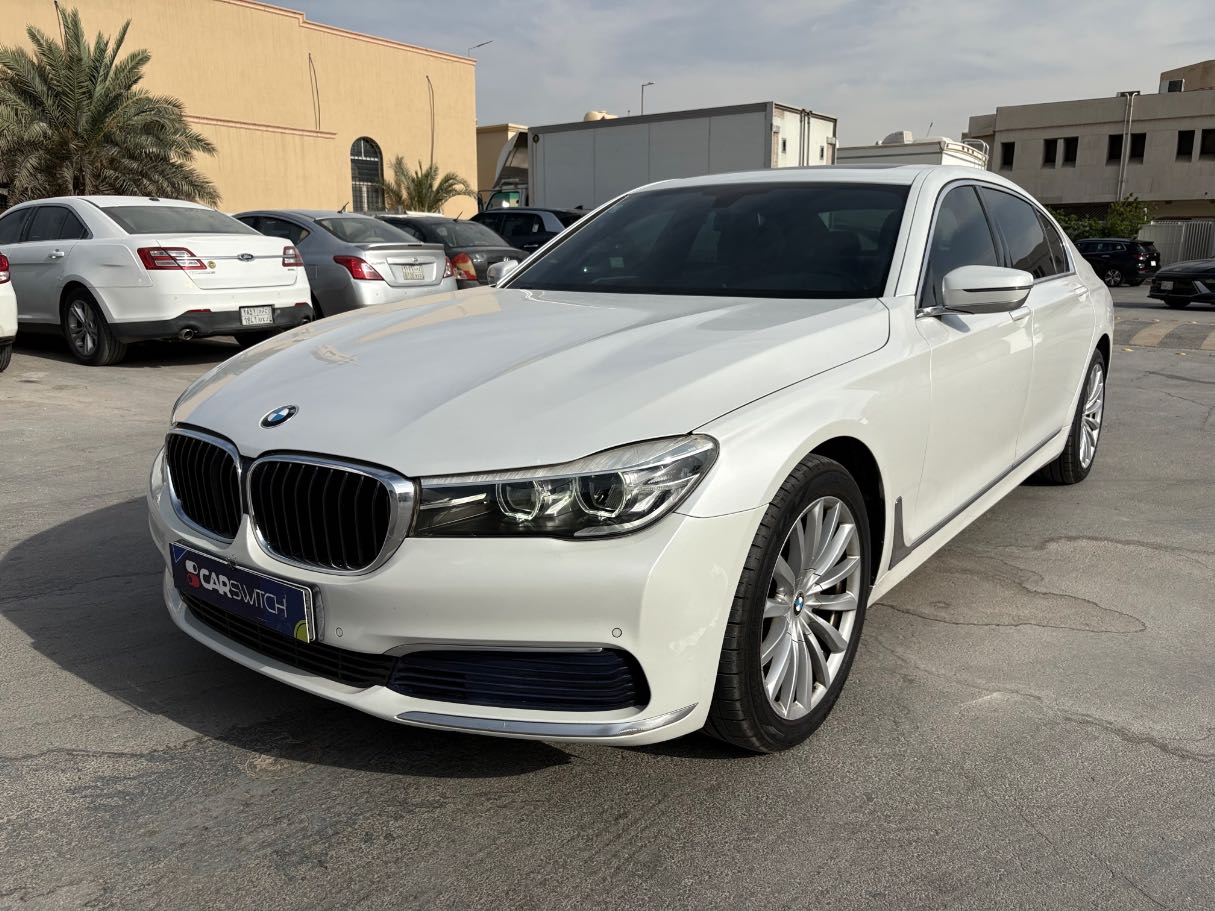 2017 BMW 730