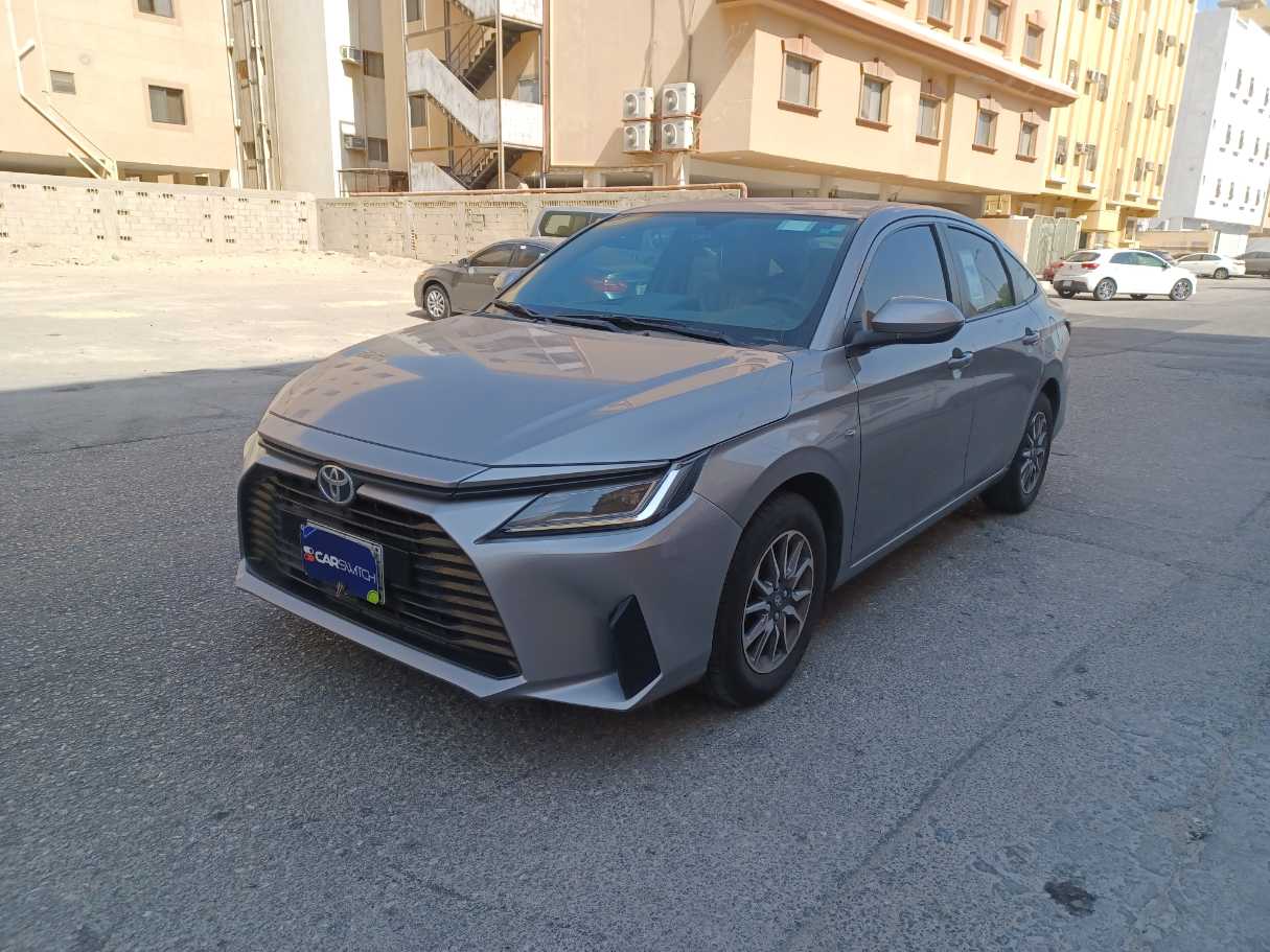 2024 Toyota Yaris Y