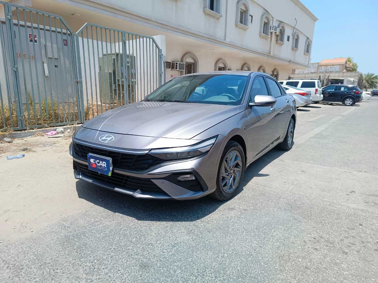 2024 Hyundai Elantra Smart