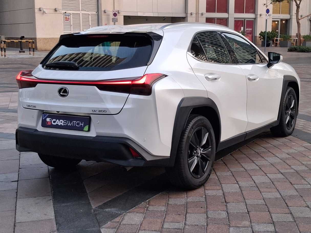 Lexus UX, миниатюра 5