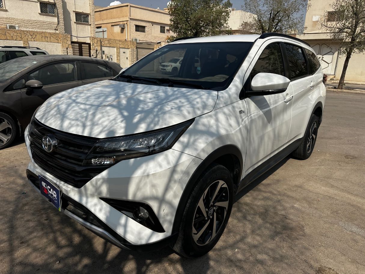 2022 Toyota Rush EX