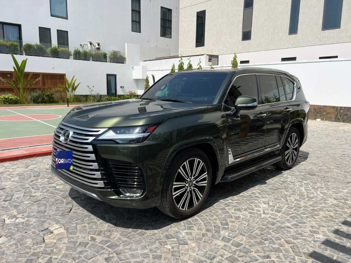 2025 Lexus LX600