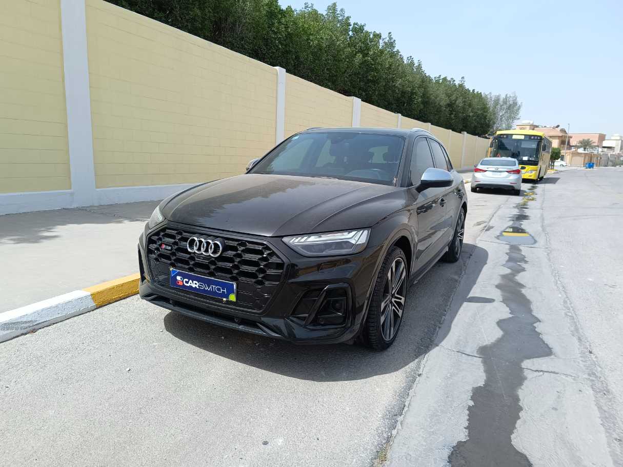 2023 Audi SQ5 S-LINE