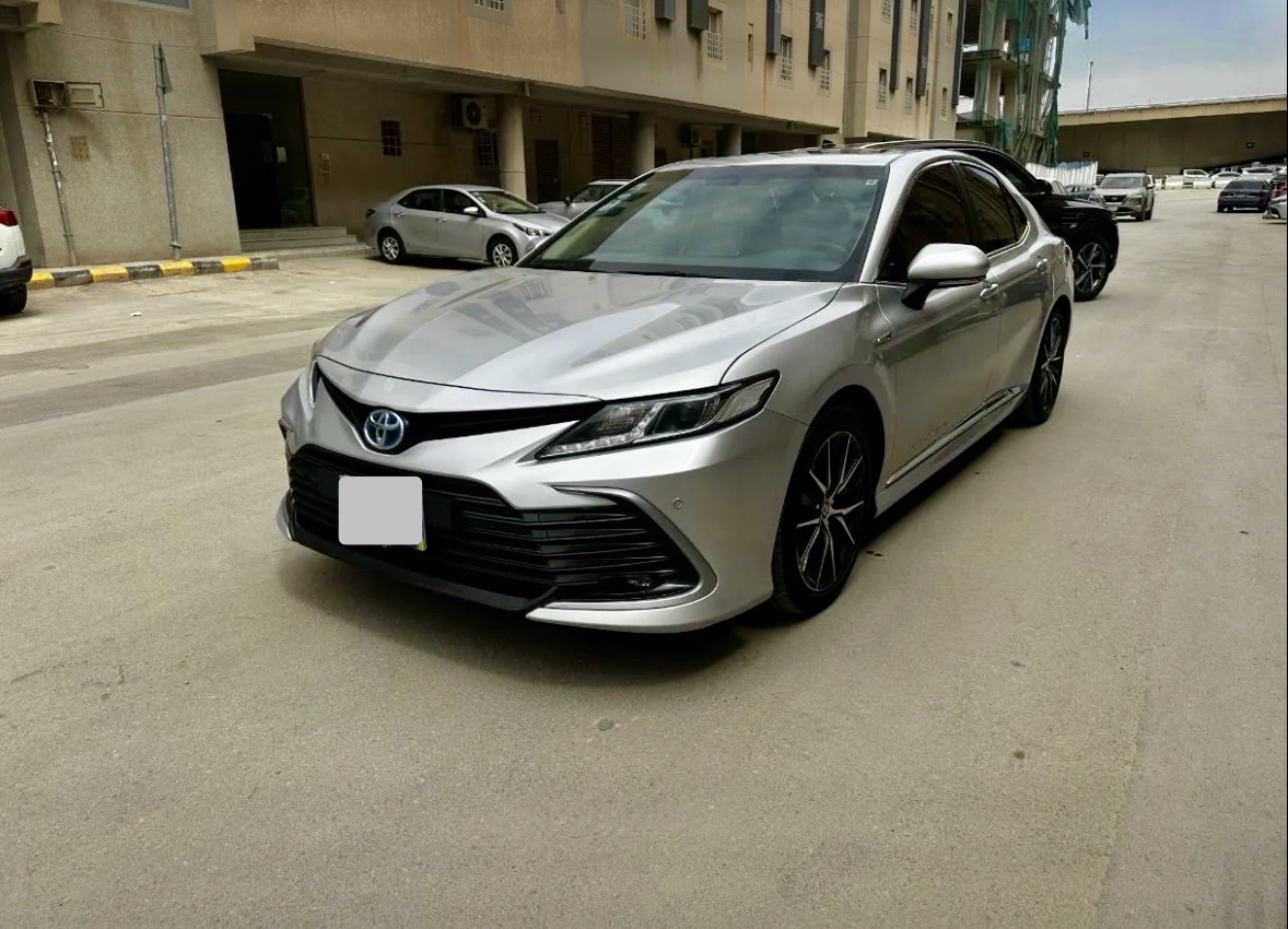2023 Toyota Camry GLE