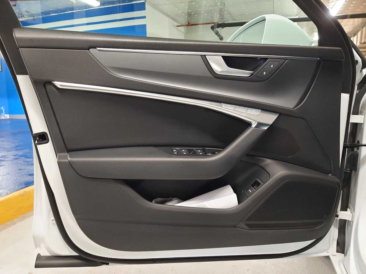 Audi A6 45TFSI 2020 2.0, миниатюра 10