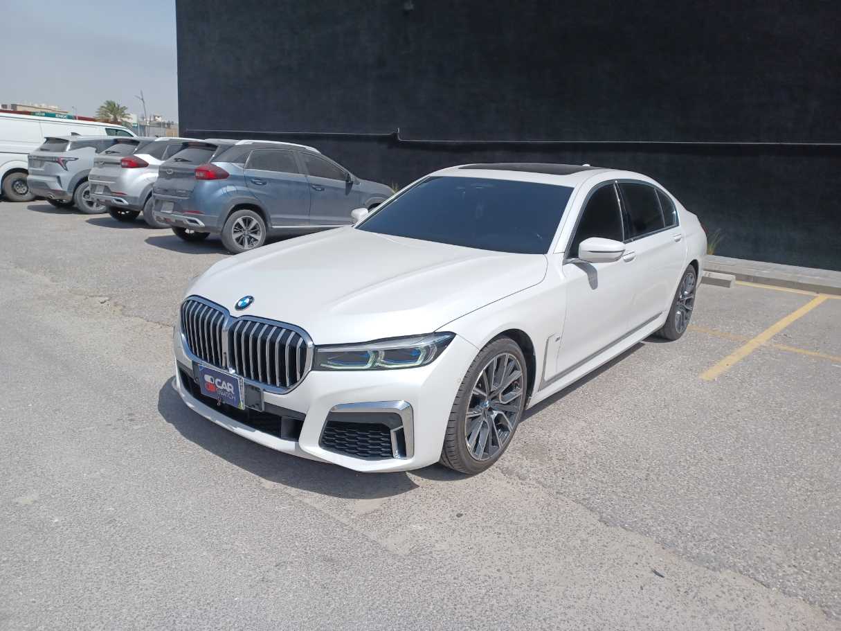 2021 BMW 740  740Li XDrive Twin Power Turbo (M Kit)