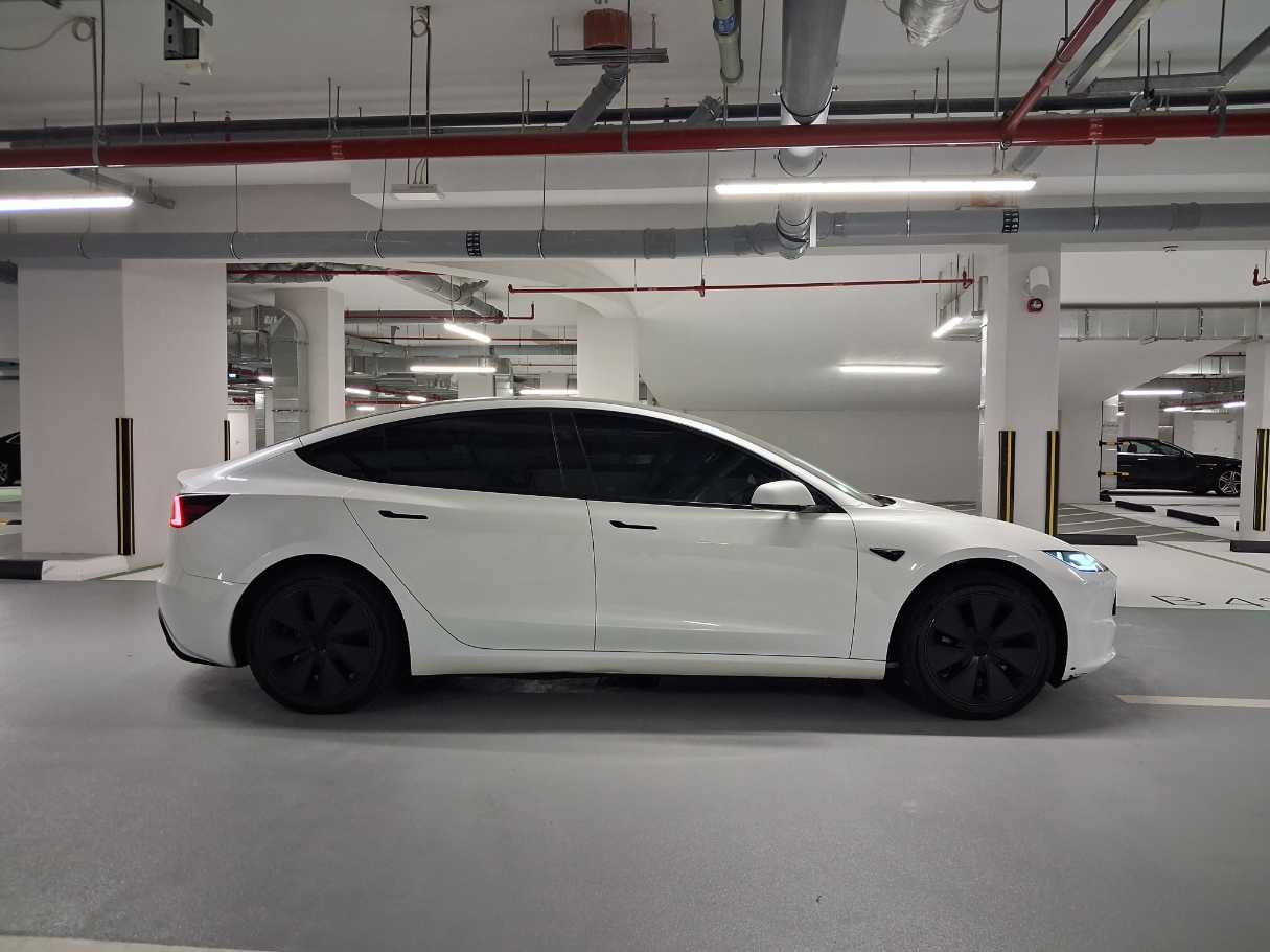 Tesla Model 3 RWD 2024 null, миниатюра 4
