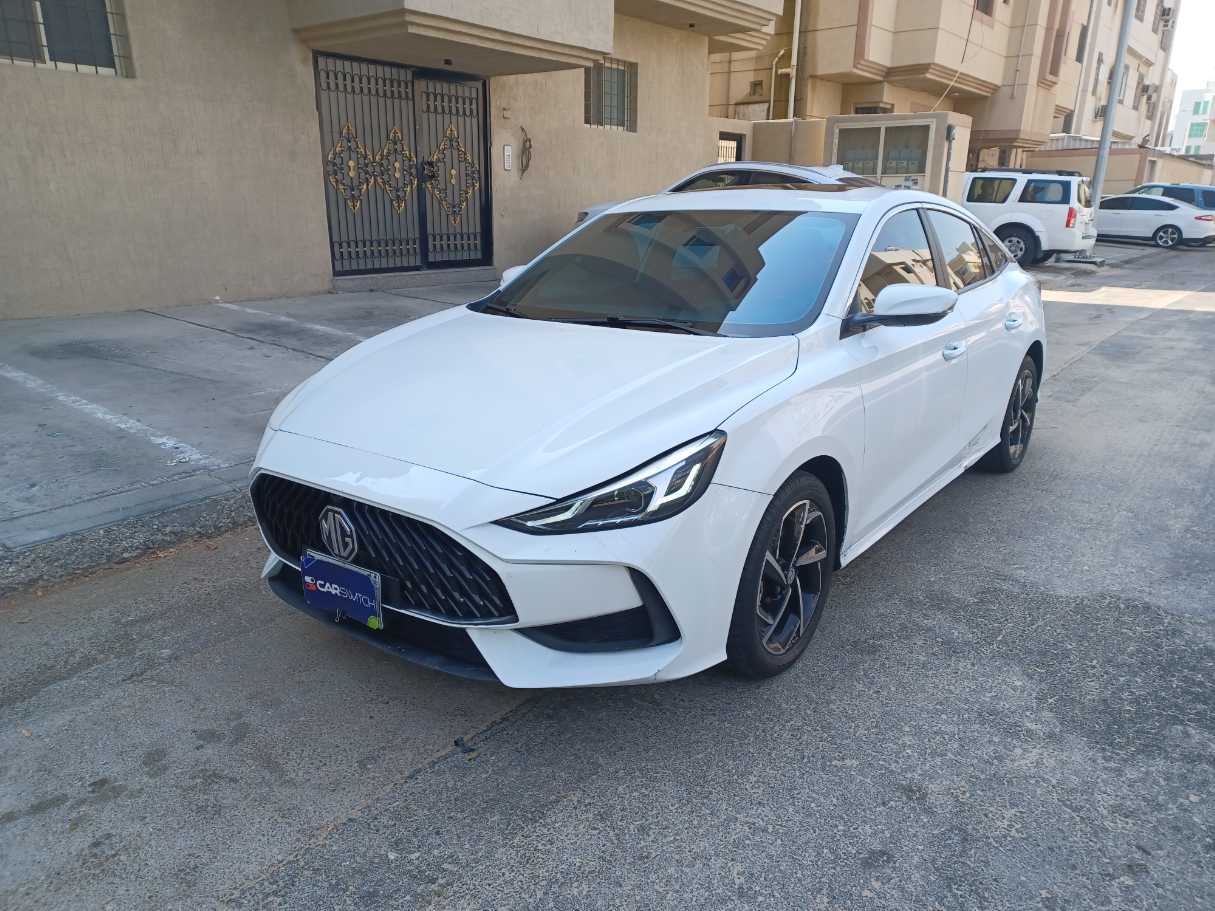 2024 MG GT