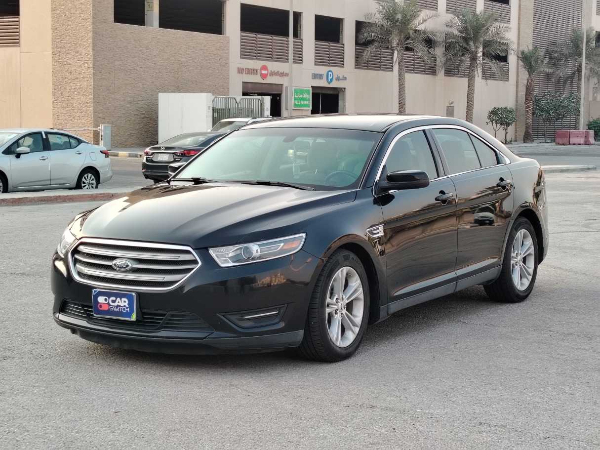ford taurus