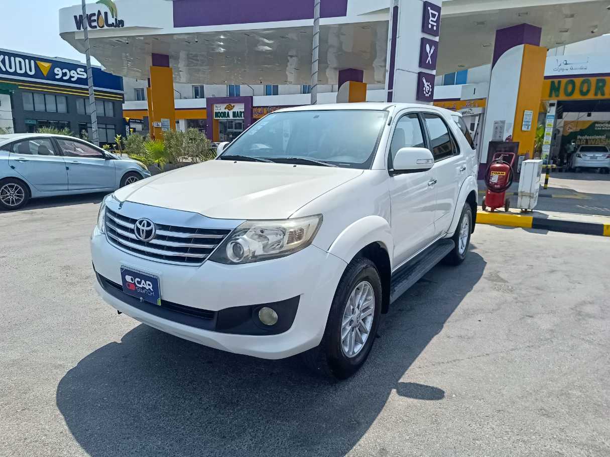 2015 Toyota Fortuner GX SR5