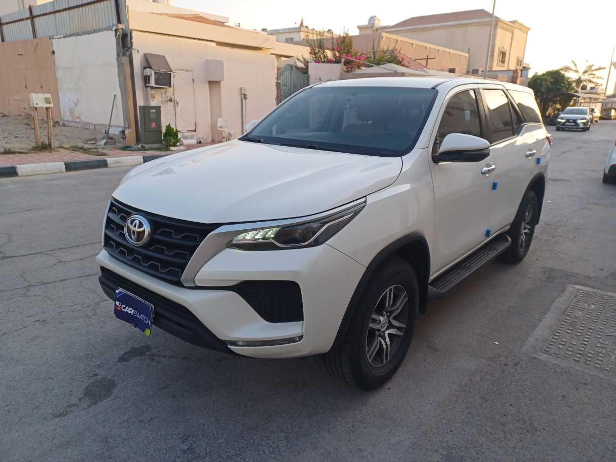 2022 Toyota Fortuner GX
