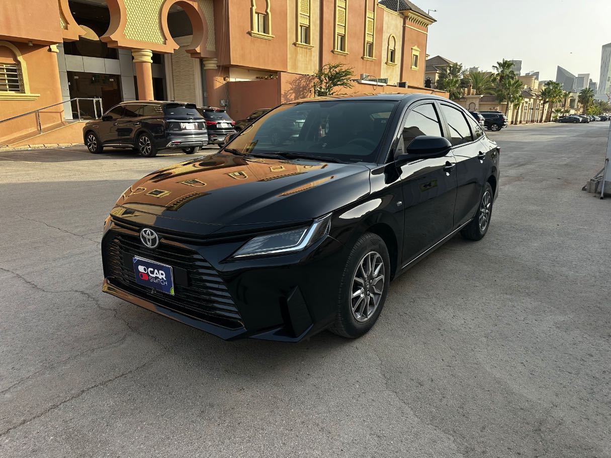 2023 Toyota Yaris Y