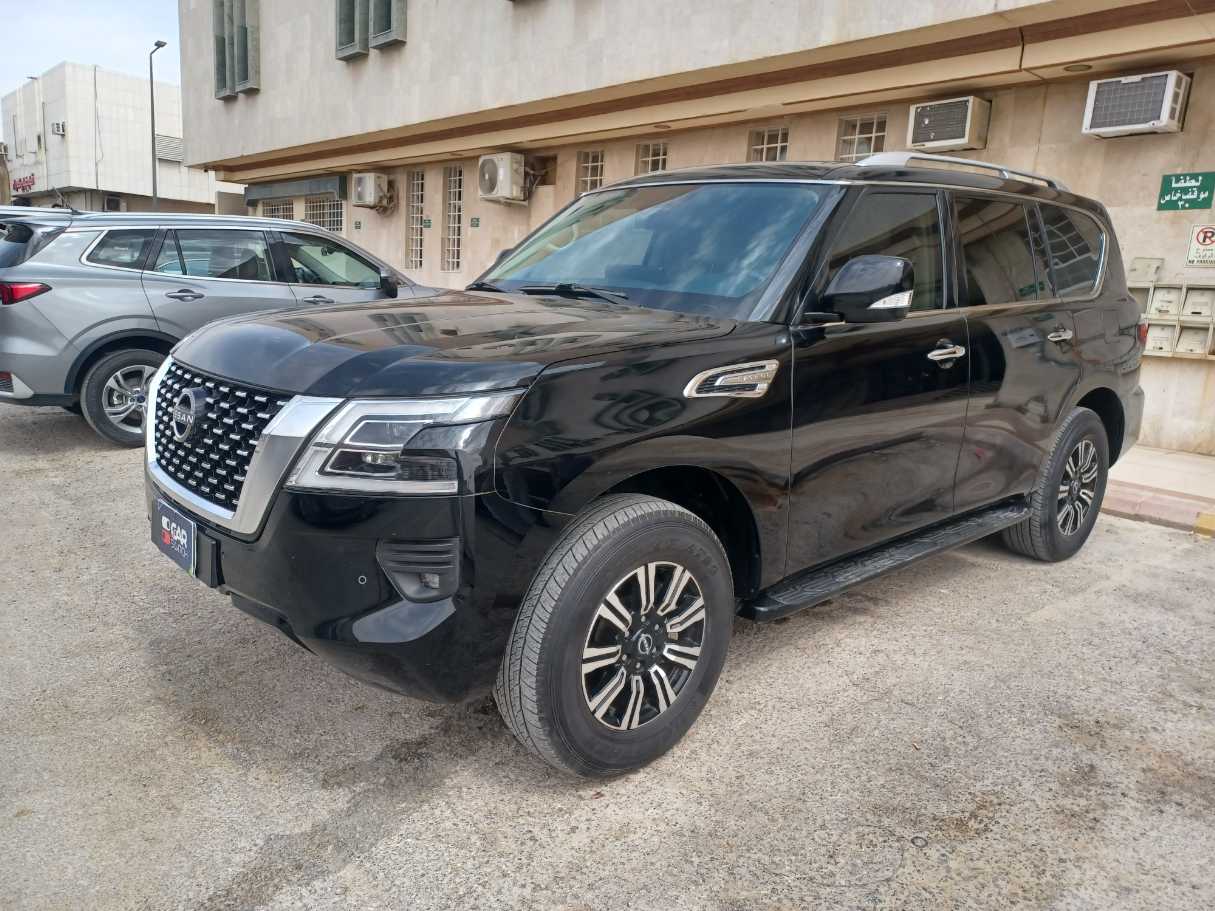 2023 Nissan Patrol SE