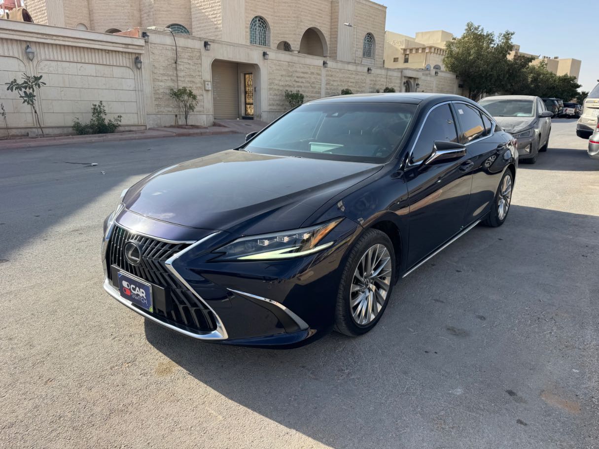 lexus es250