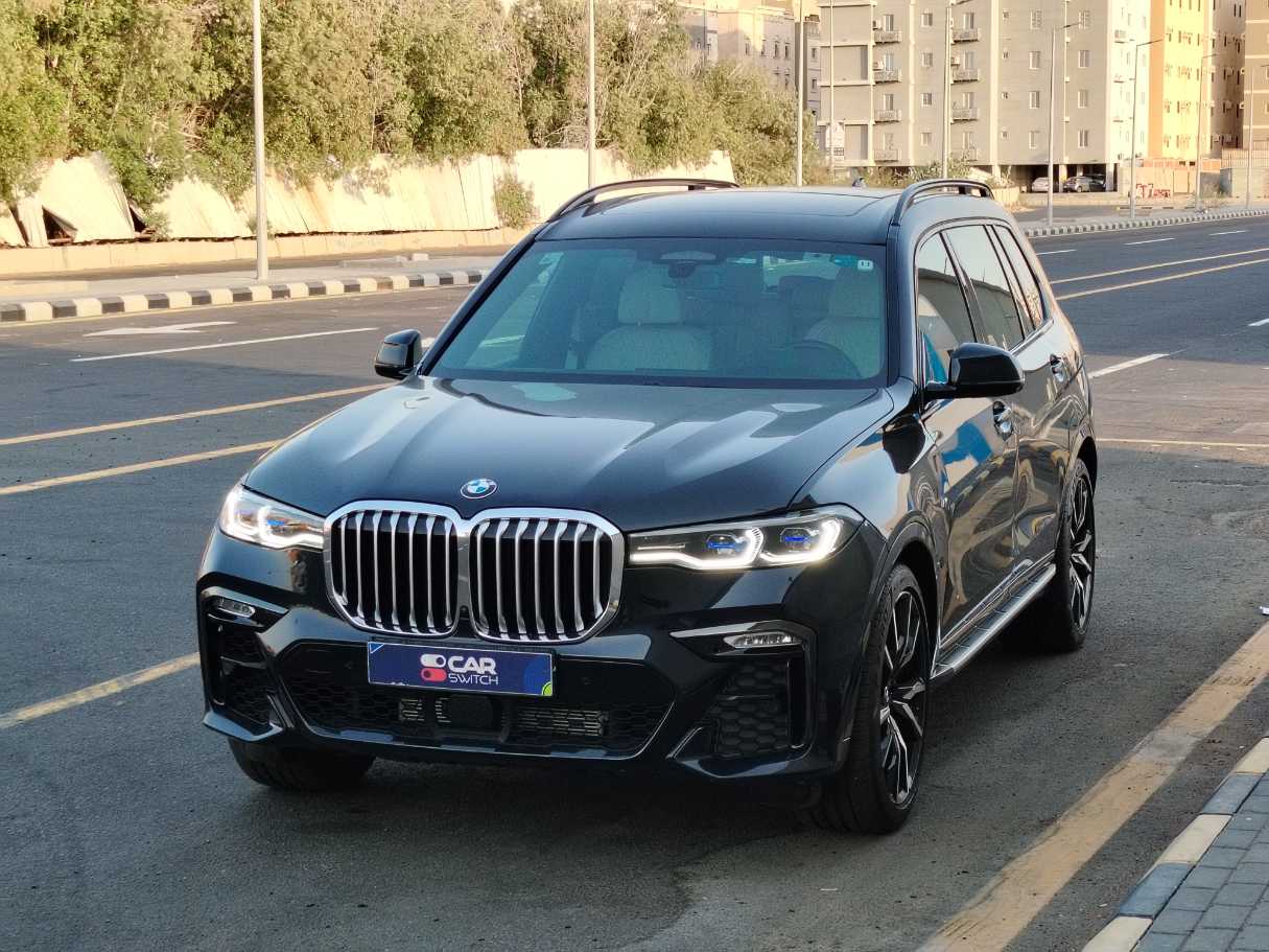 2021 BMW X7 xDrive40i M kit Twin power turbo