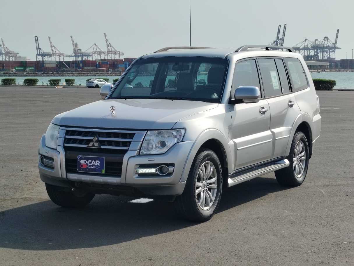 2020 Mitsubishi Pajero