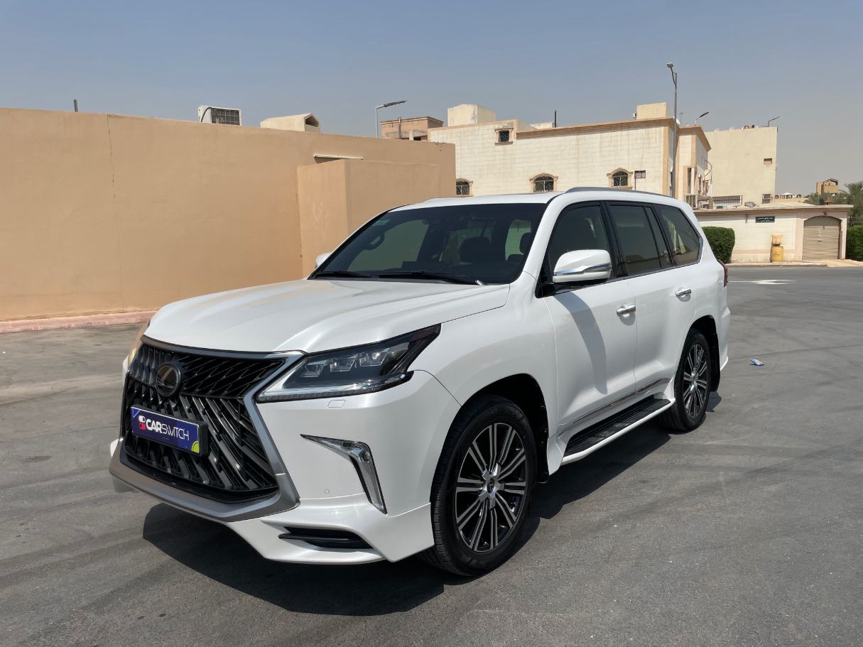 2020 Lexus LX570 Platinum