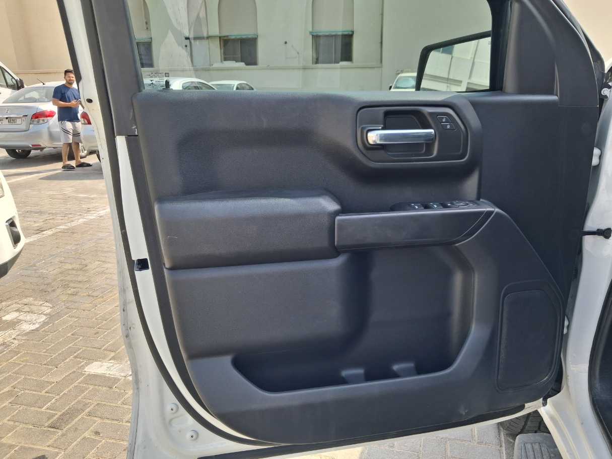 Chevrolet Silverado Custom 2023 2.7, миниатюра 10