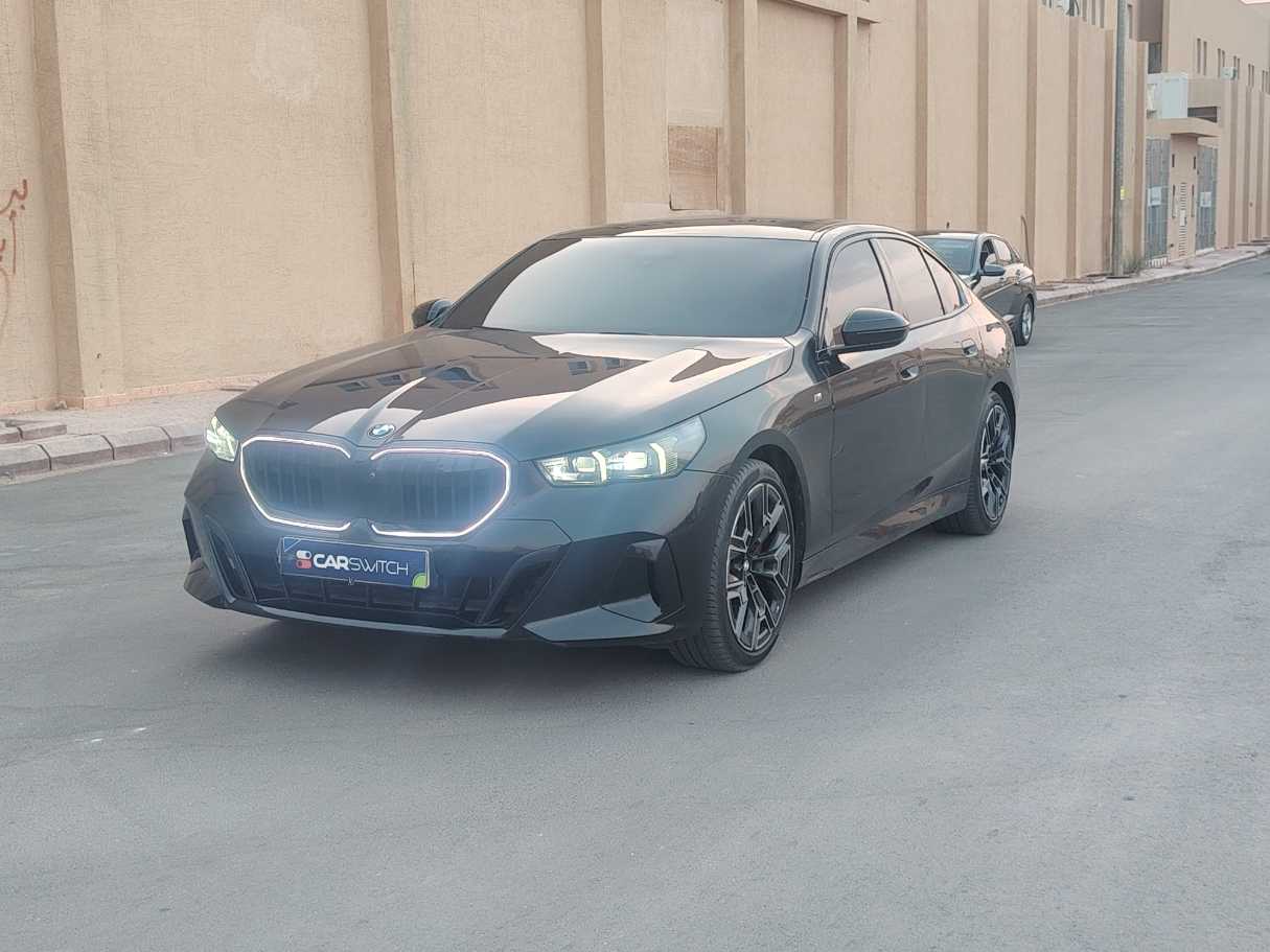 2024 BMW 520