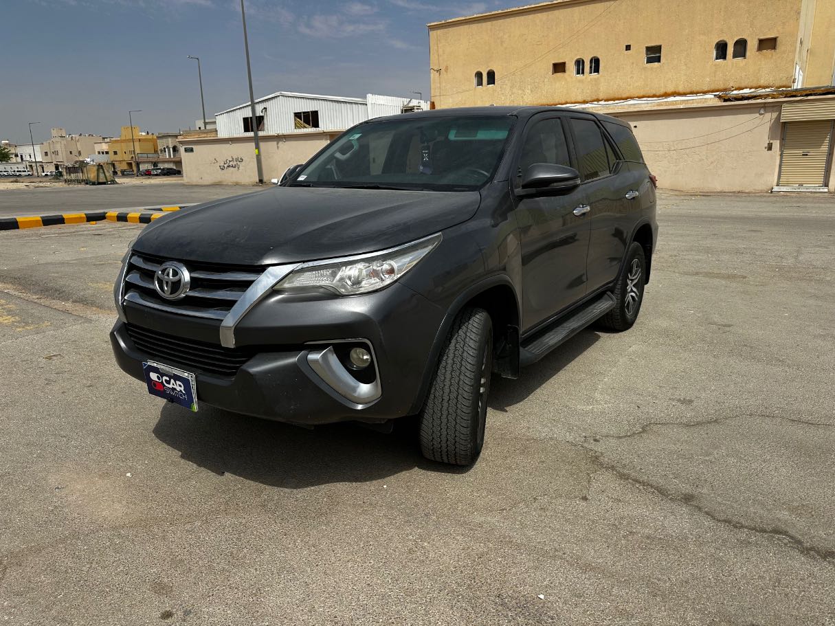 2020 Toyota Fortuner EXR