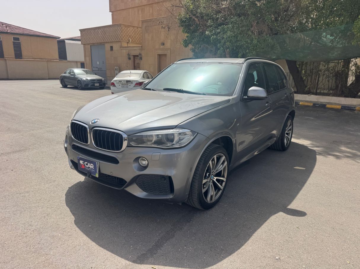 2014 BMW X5 xDrive 35i Twin Power Turbo (M Kit)