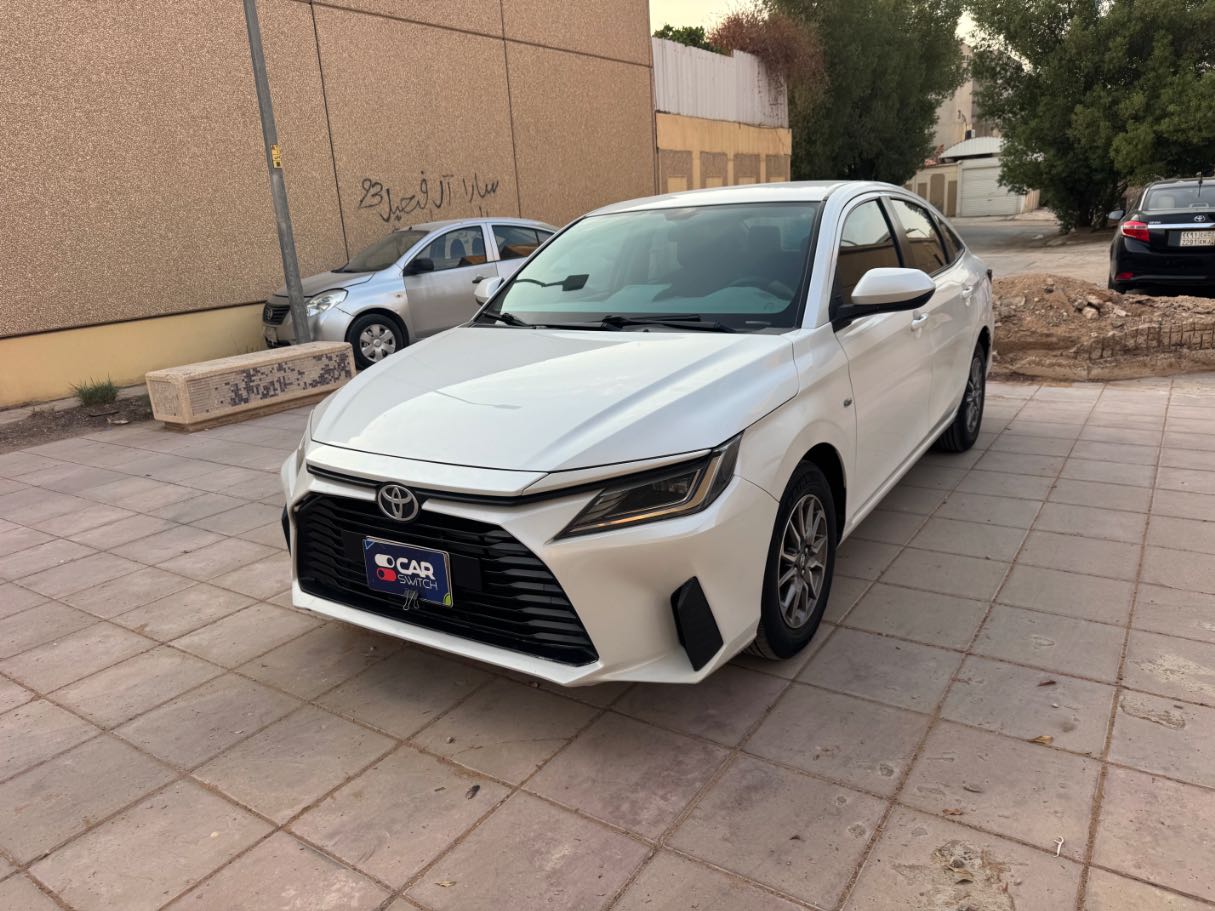 2023 Toyota Yaris Y