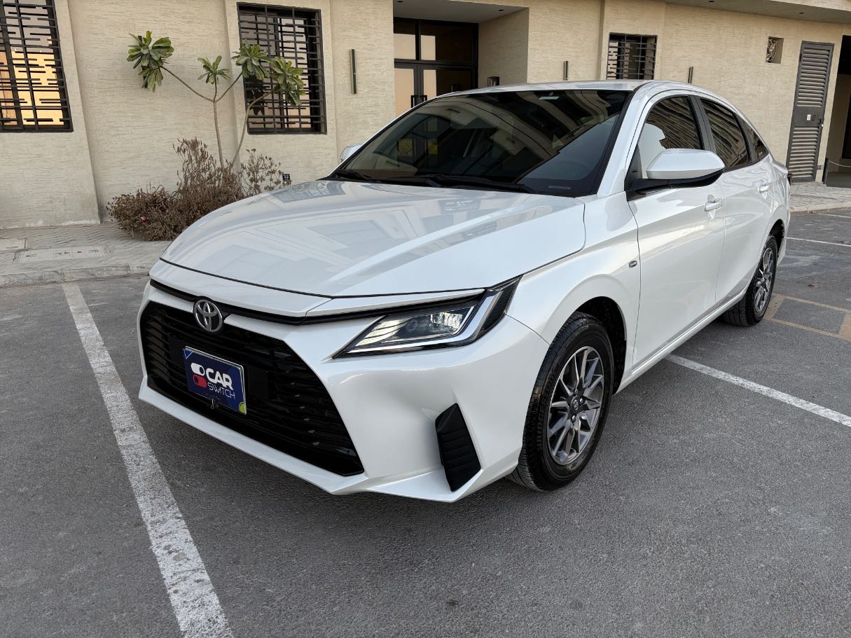 2023 Toyota Yaris Y
