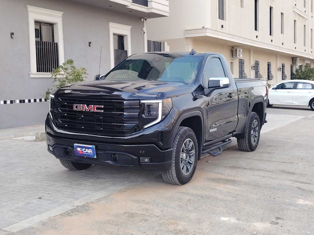 2025 GMC Sierra Elevation