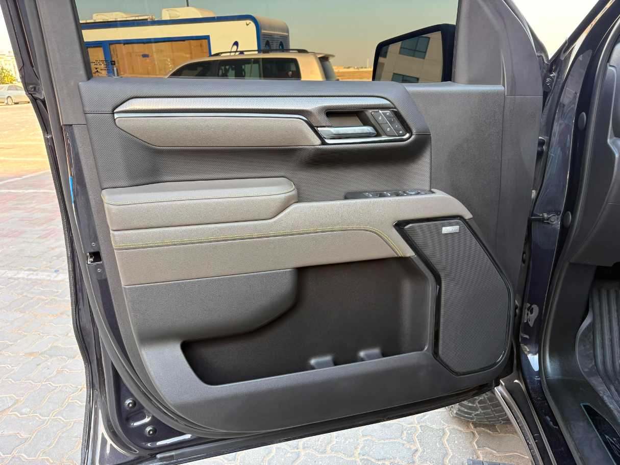 Chevrolet Silverado ZR2 2023 6.2, миниатюра 10