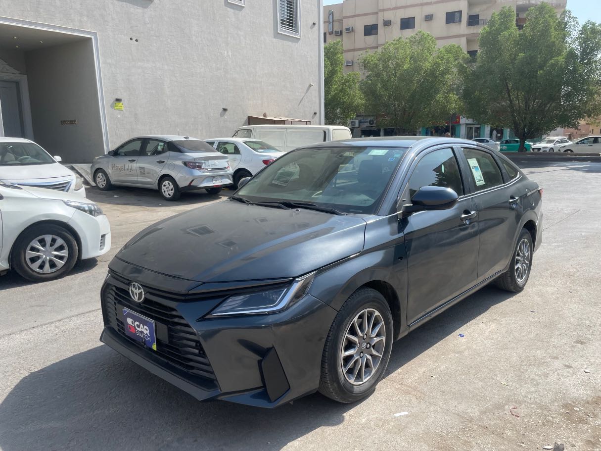 2024 Toyota Yaris Y