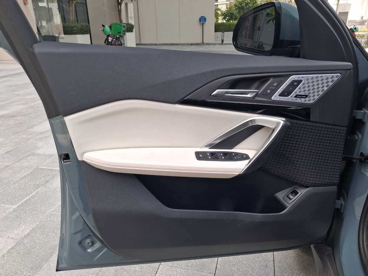 BMW X2 Sdrive 18i 2025 1.5, миниатюра 10