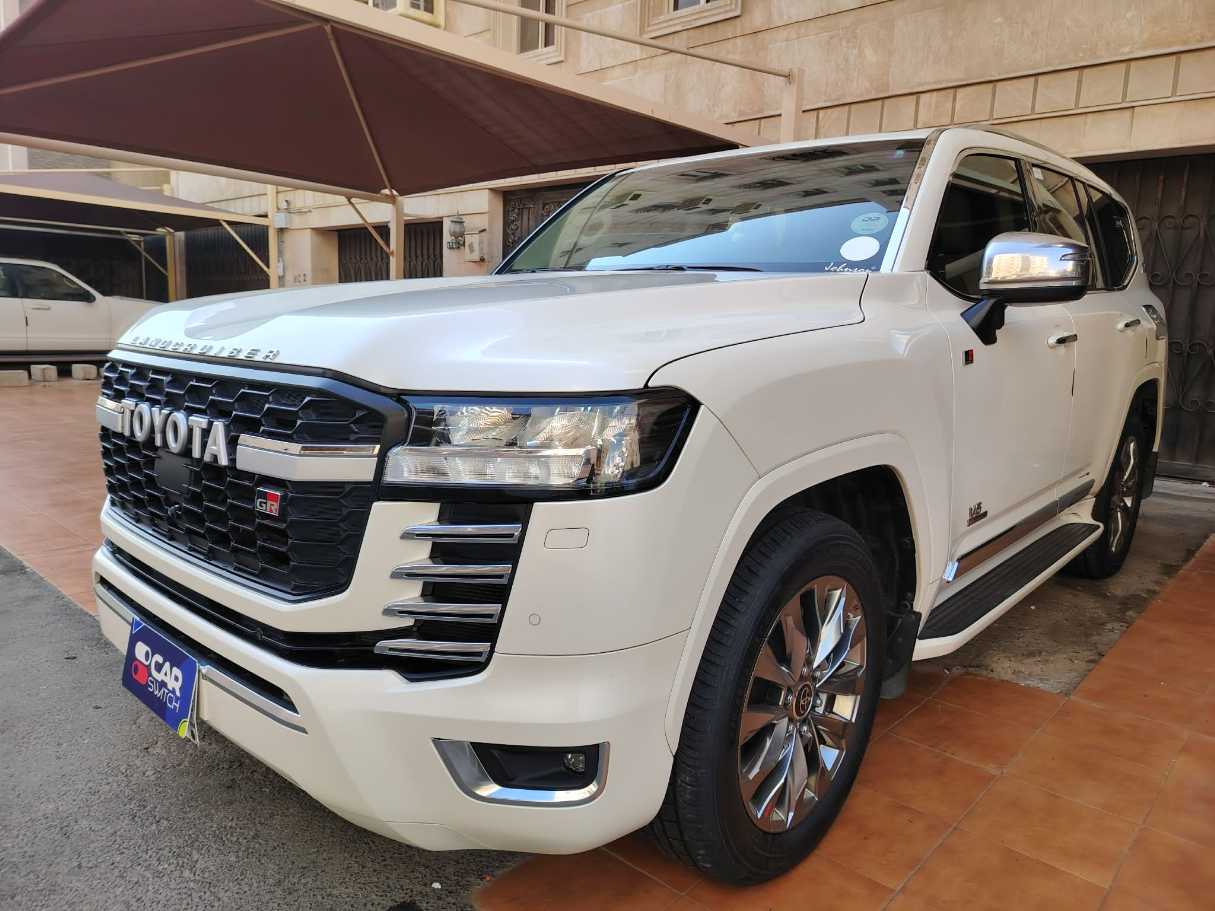 2022 Toyota Land Cruiser GXR4