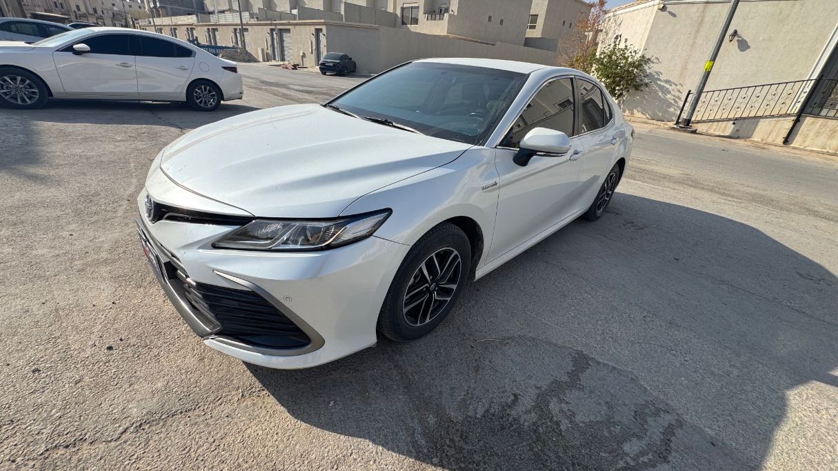 2024 Toyota Camry Hybrid
