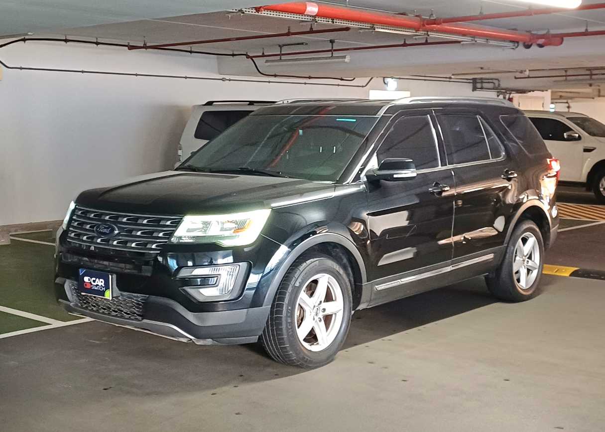 ford explorer