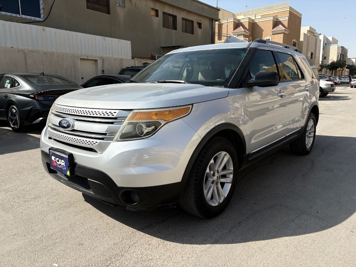 ford explorer