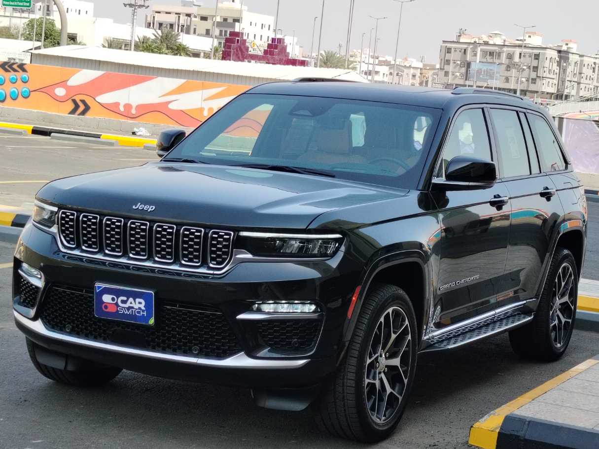 2023 Jeep Grand Cherokee Summit