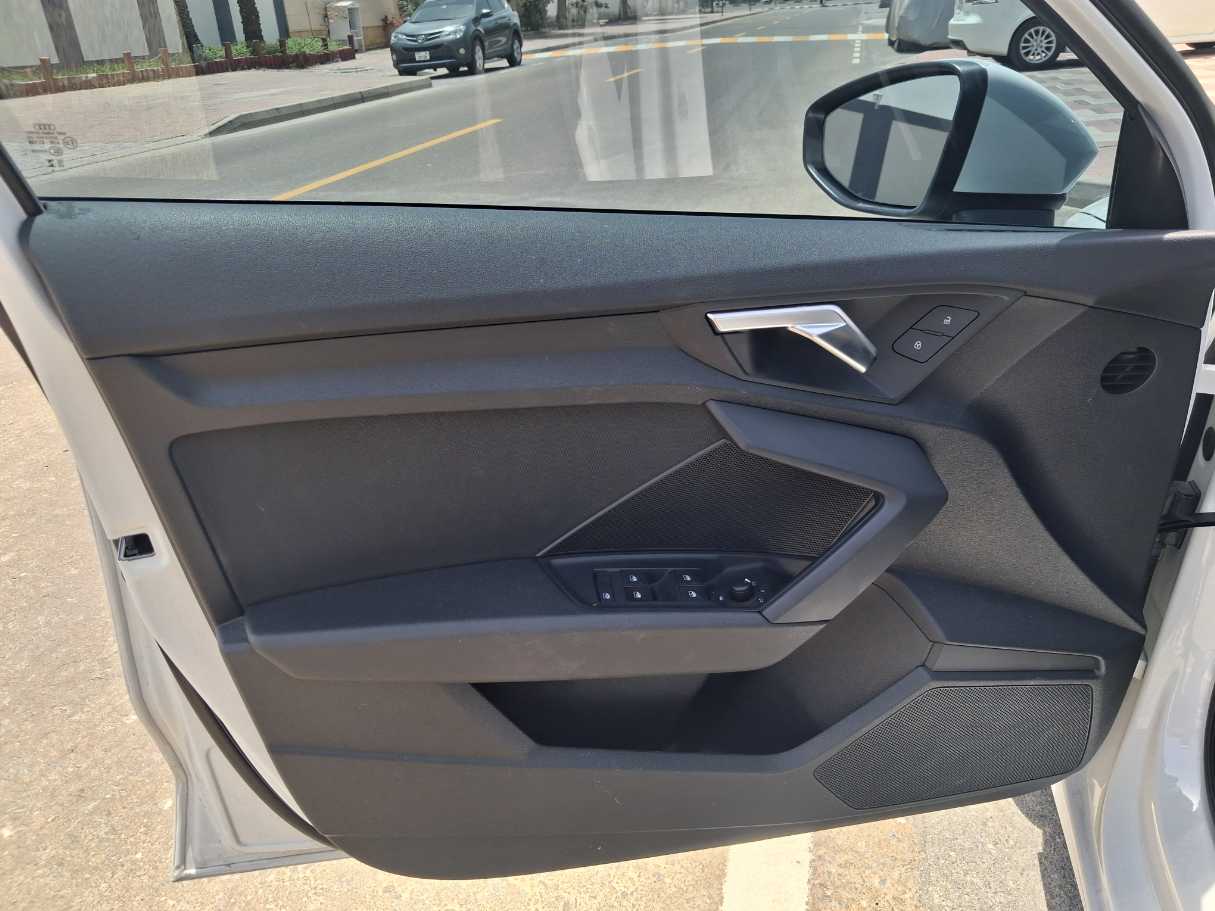 Audi A3 Standard 2023 1.4, миниатюра 10
