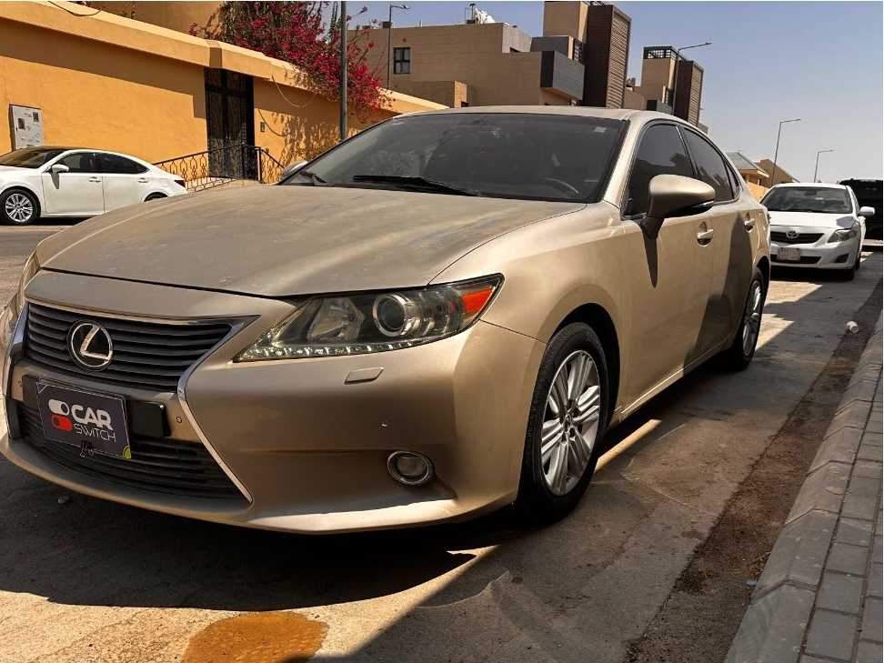 2014 Lexus ES250