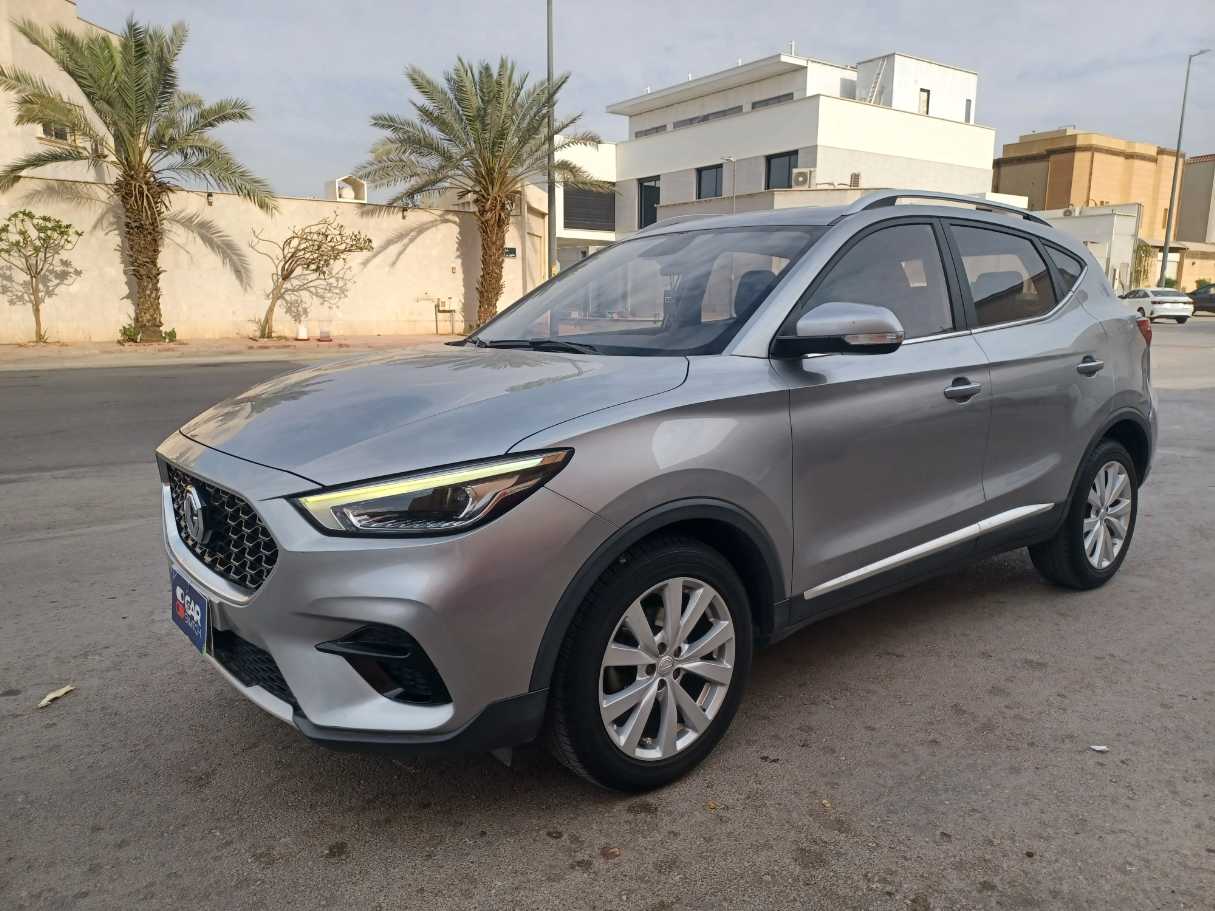 2023 MG ZS