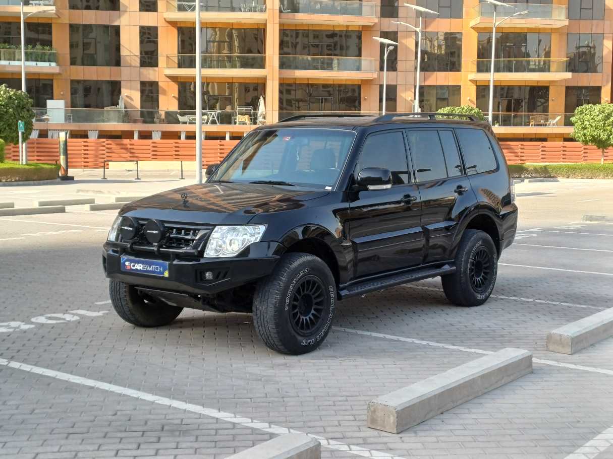 mitsubishi pajero