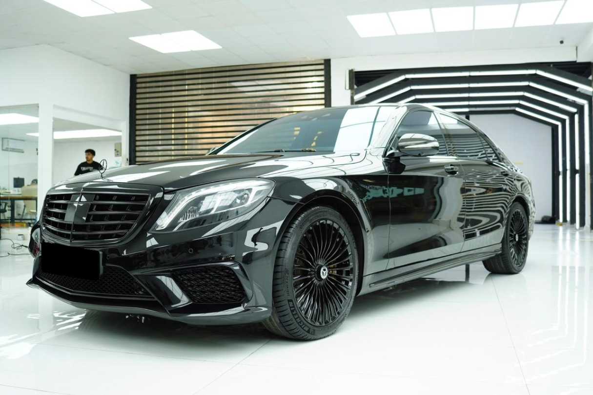 mercedes s63-amg