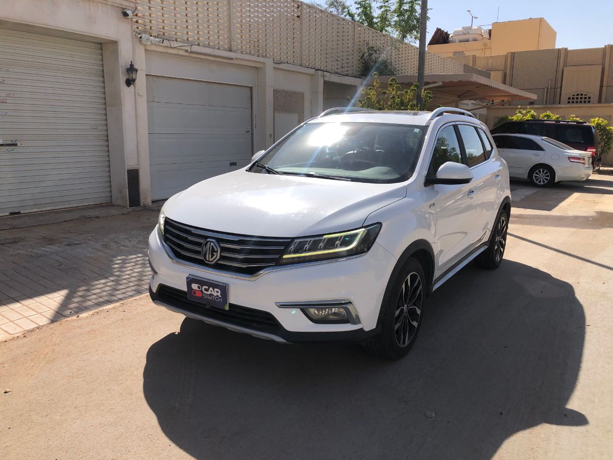 2019 MG RX5 luxury