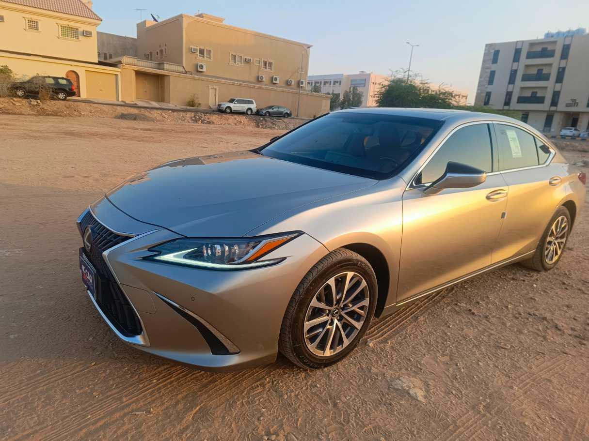 lexus es250