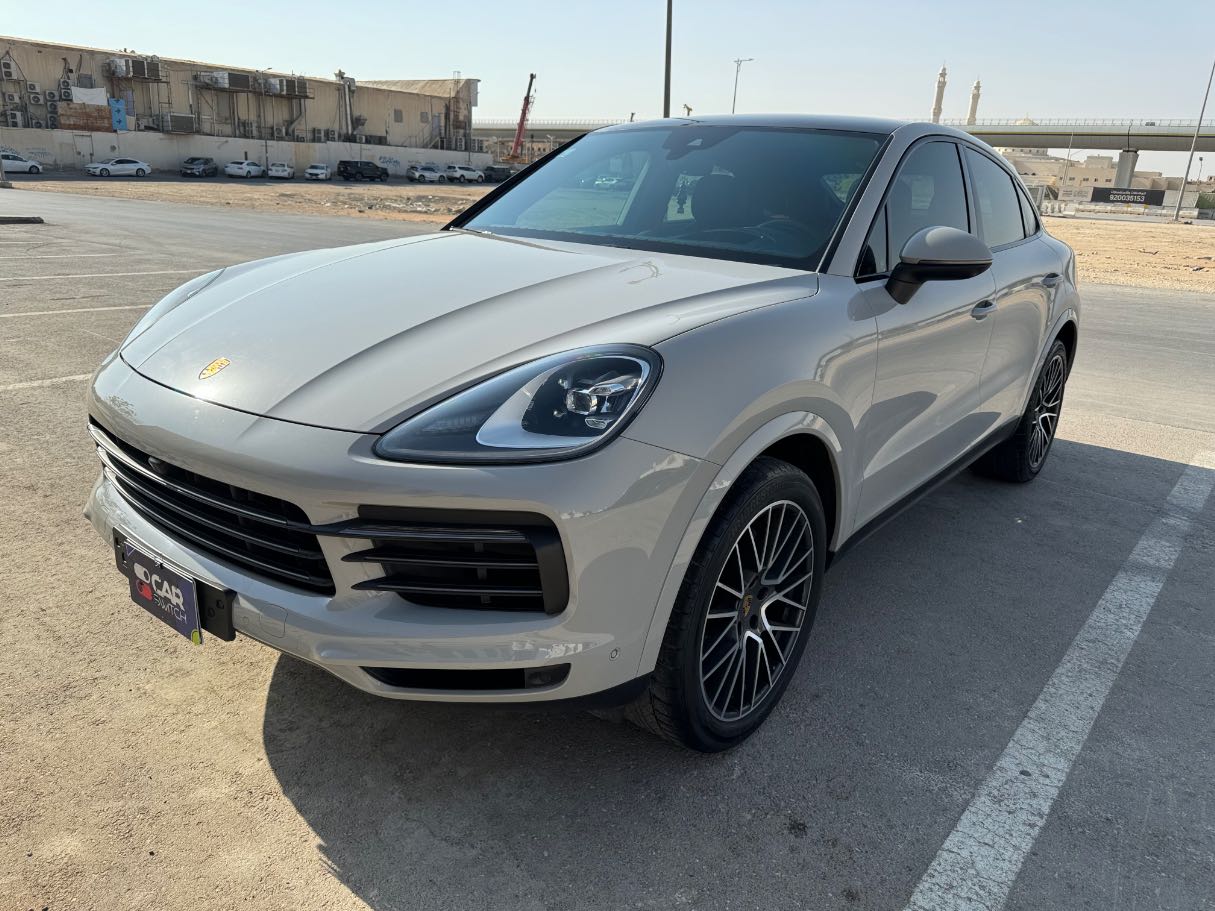 2023 Porsche Cayenne Coupe Platinum Edition