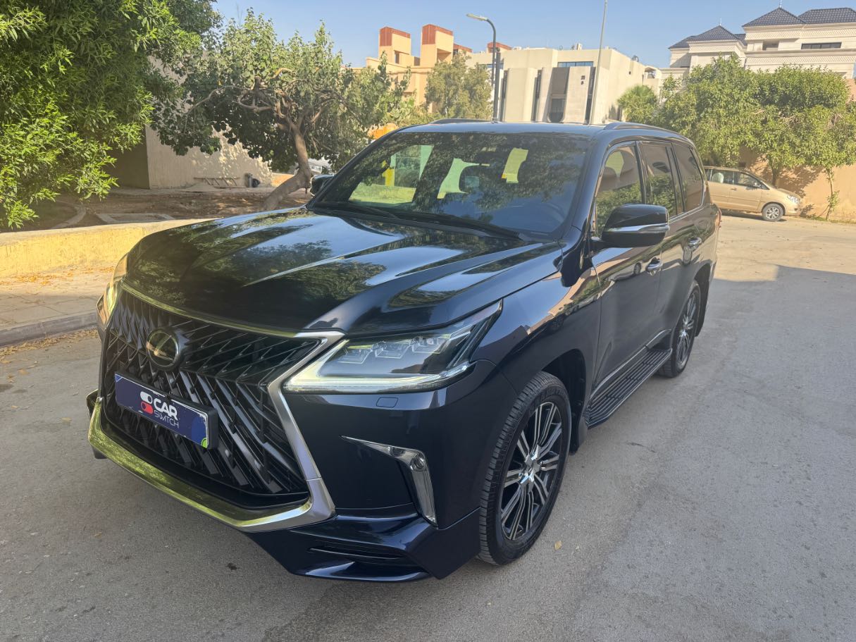 2019 Lexus LX570 Platinum